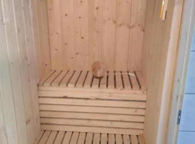 Nina Prázdninový dům *